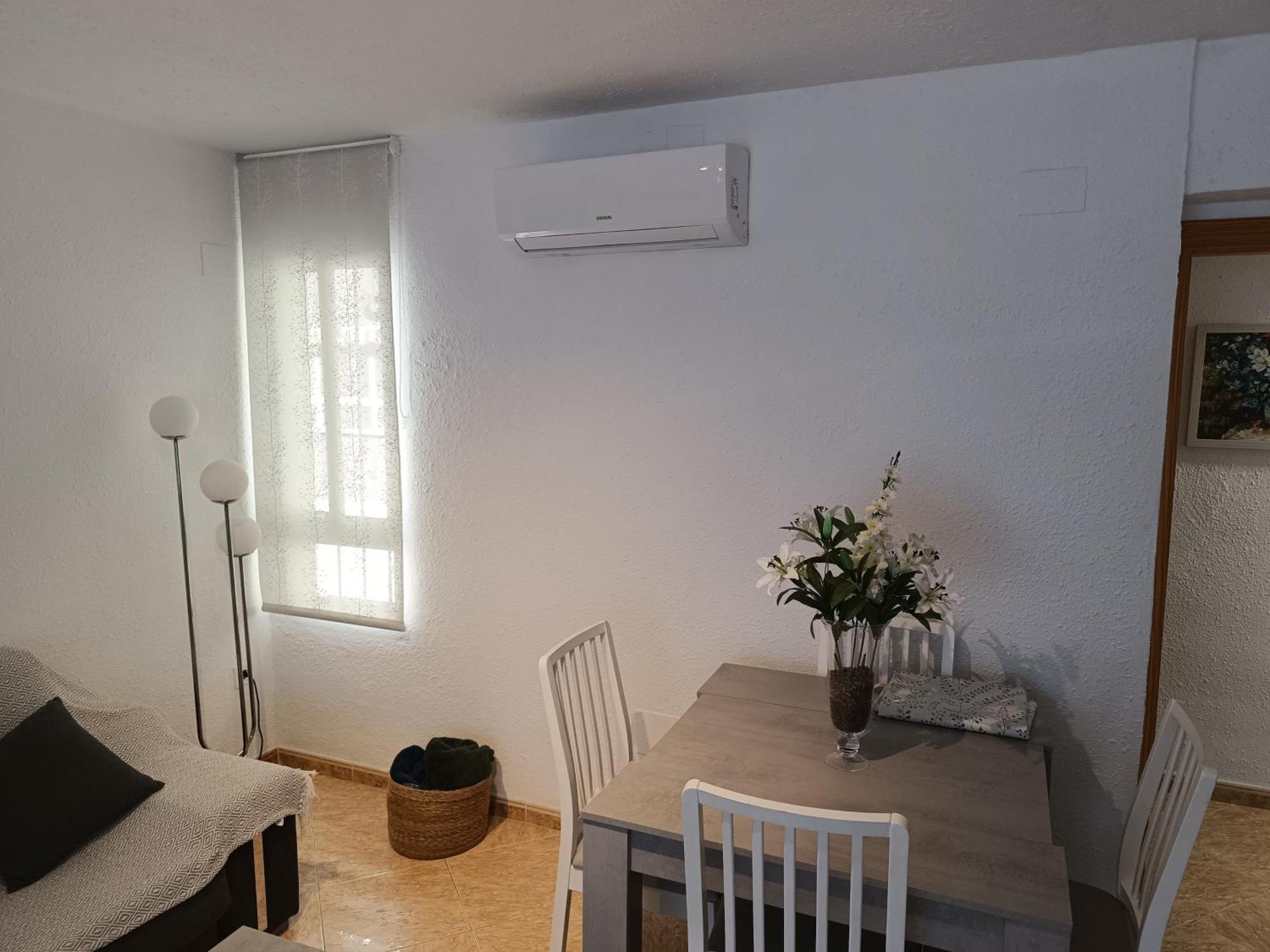 Apartamento Golddem Velazquez Málaga Esterno foto